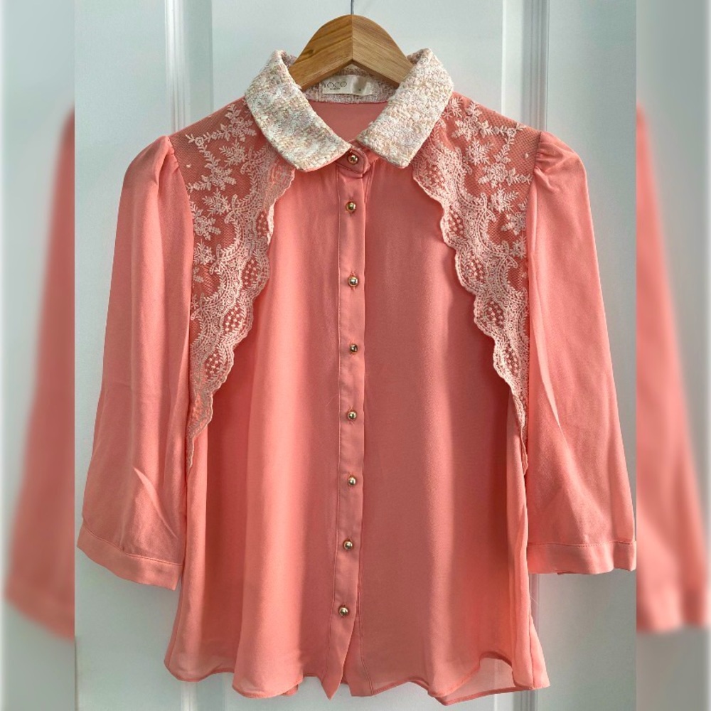 Tweed collar chiffon shirt